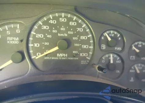 2000 Chevrolet Silverado 1500 Ls из США, поврежденный, VIN 1GCEK19T0YE177228